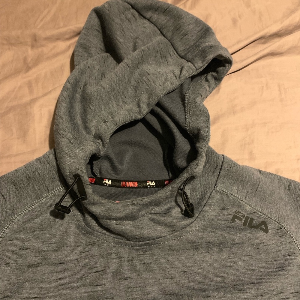 FILA men’s large grey scuba pullover